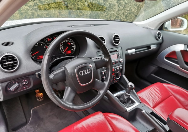 Audi A3 cena 27900 przebieg: 77000, rok produkcji 2008 z Rydułtowy małe 781